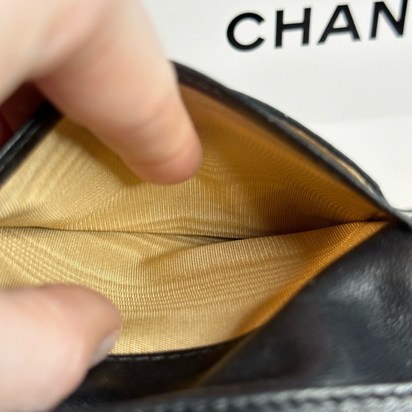 Chanel Beige Compact Wallet - Picture 8 of 16